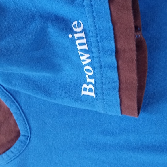 Girl Guides Of Canada Brownie T-Shirt - Picture 5 of 6